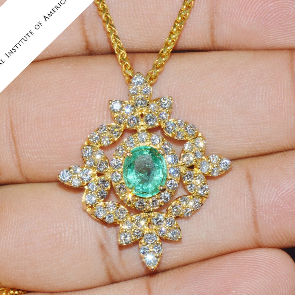 NATURAL 5.21CTS VS F DIAMOND COLOMBIAN EMERALD 18K SOLID GOLD PENDANT